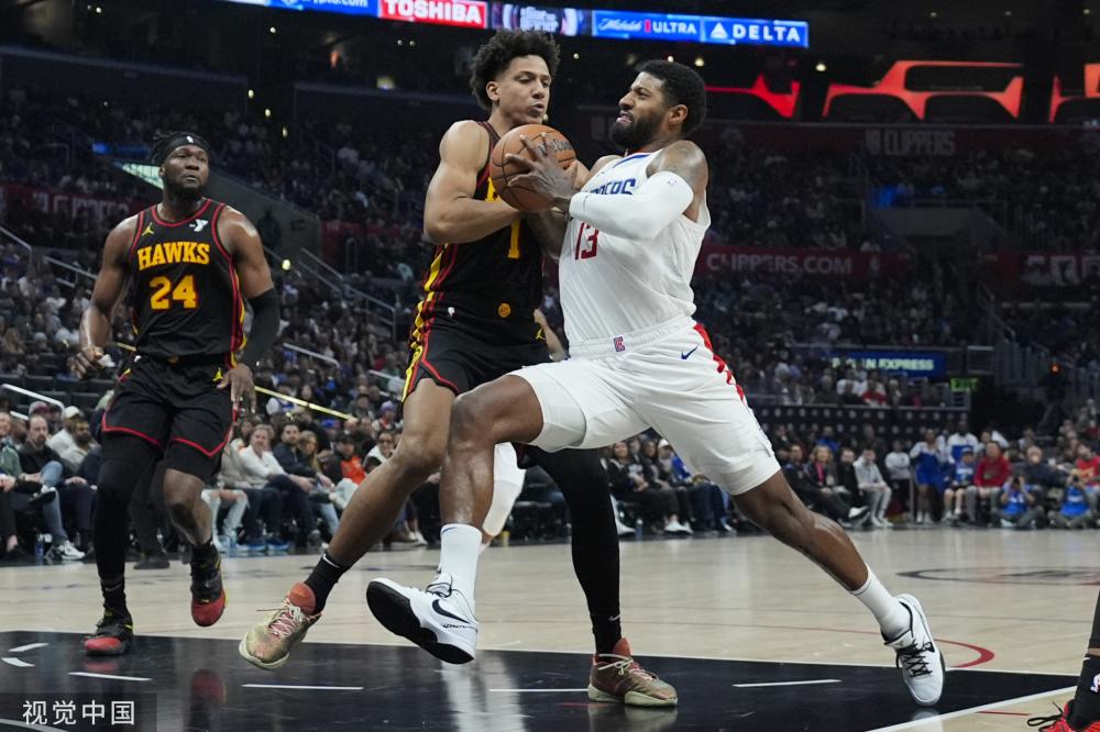 阵容上进行 阵容上进行