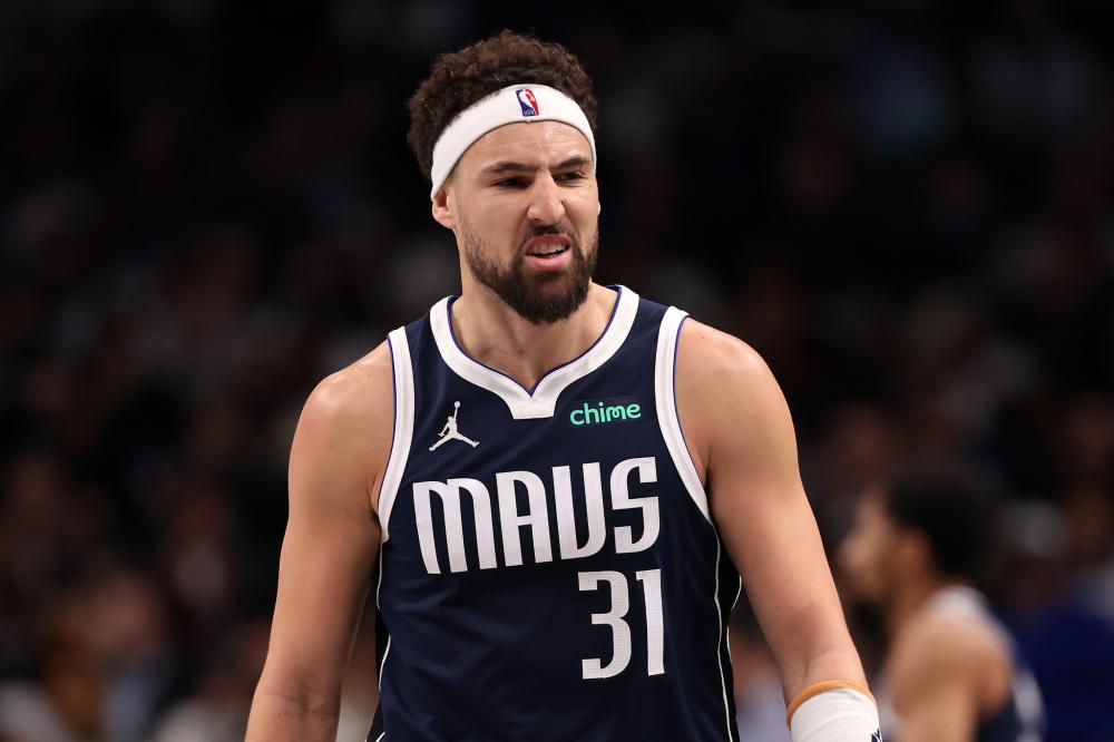 键时刻挺身 键时刻挺身