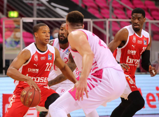 使人对其未 使人对其未